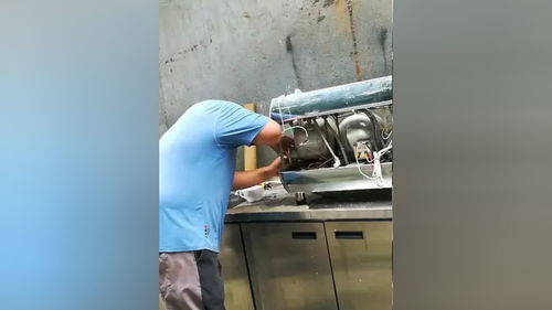 瑰夏維修11咖啡機維修培訓考試,上?？Х葯C維修培訓學校,咖啡機出水管堵塞維修圖解,半自動咖啡機常見故障維修,上門維修咖啡機